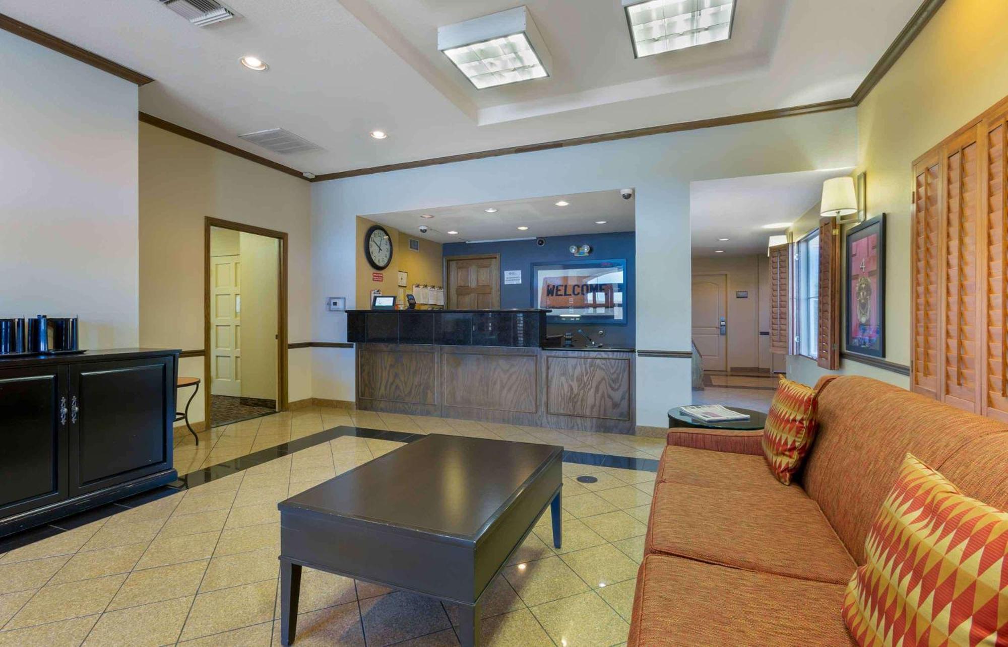 Extended Stay America Suites - Phoenix - Chandler - E Chandler Blvd Екстериор снимка