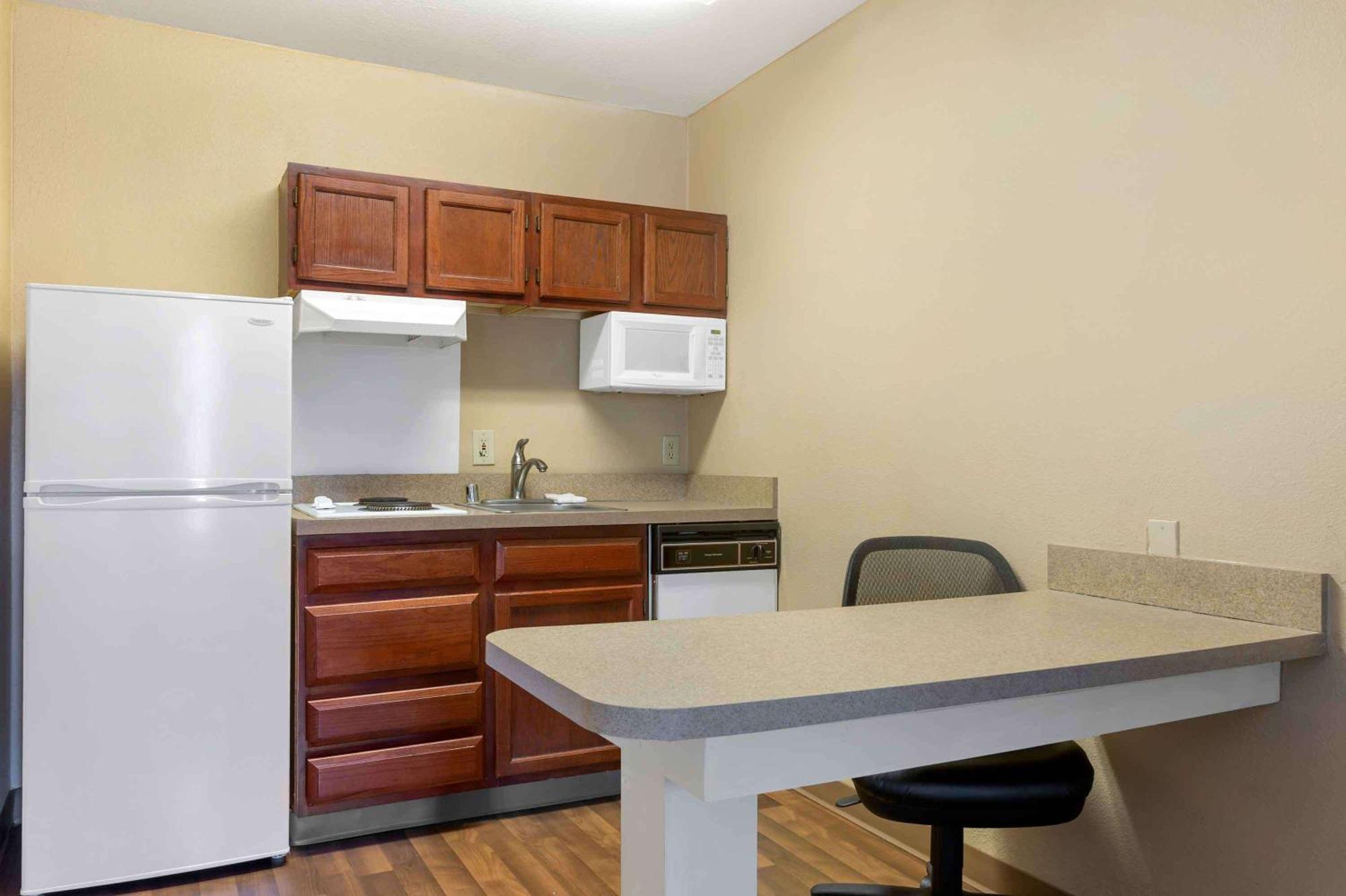 Extended Stay America Suites - Phoenix - Chandler - E Chandler Blvd Екстериор снимка