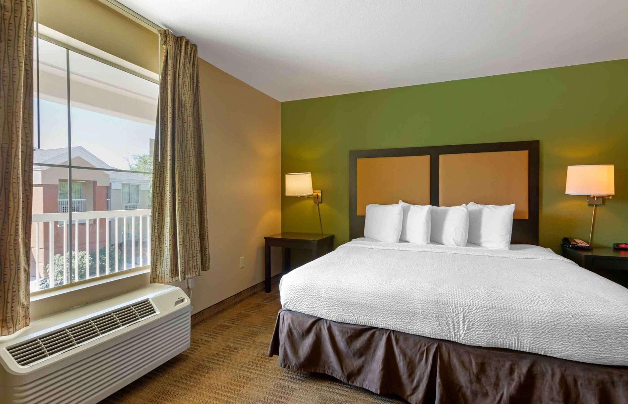 Extended Stay America Suites - Phoenix - Chandler - E Chandler Blvd Екстериор снимка