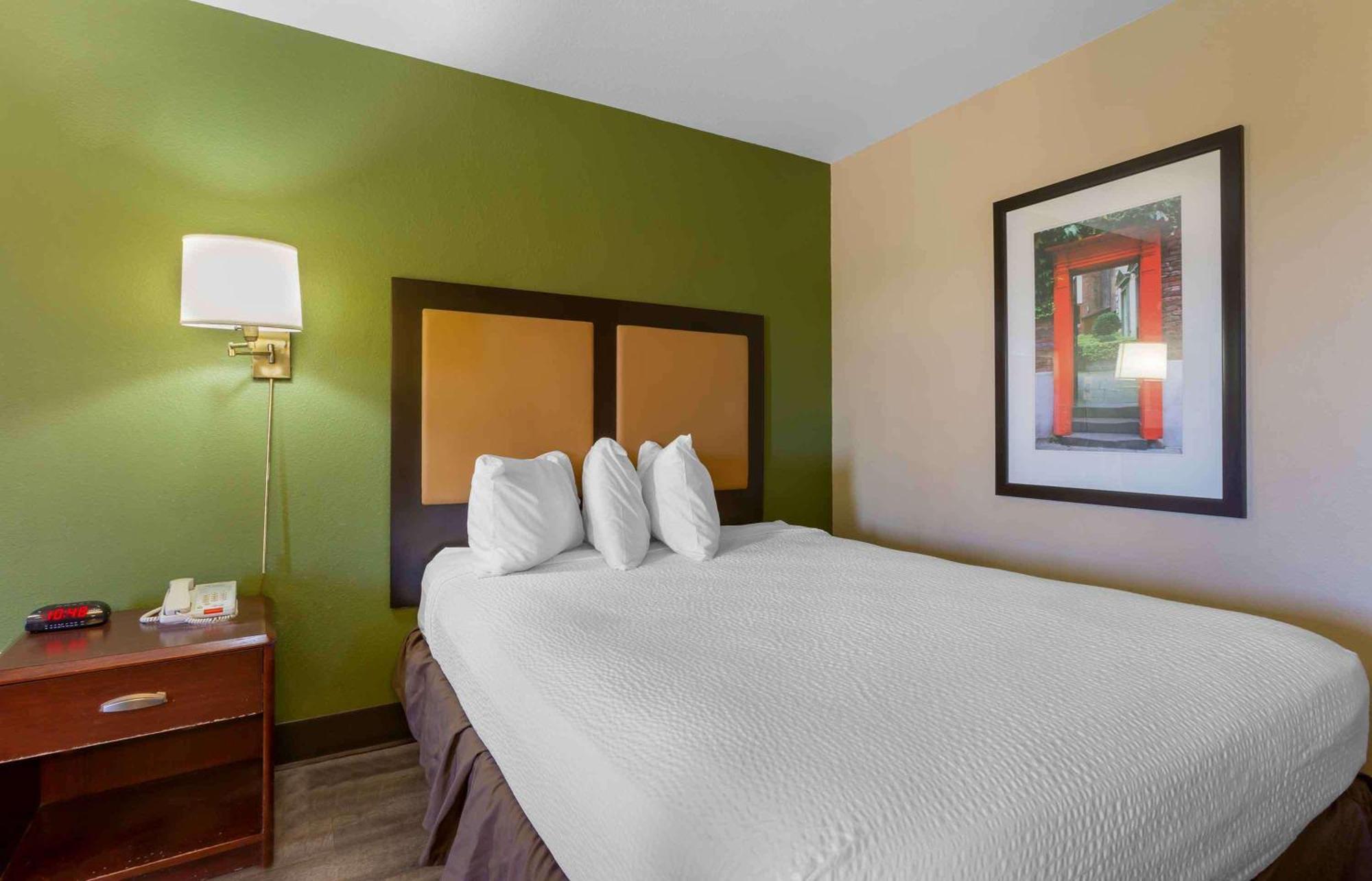 Extended Stay America Suites - Phoenix - Chandler - E Chandler Blvd Екстериор снимка
