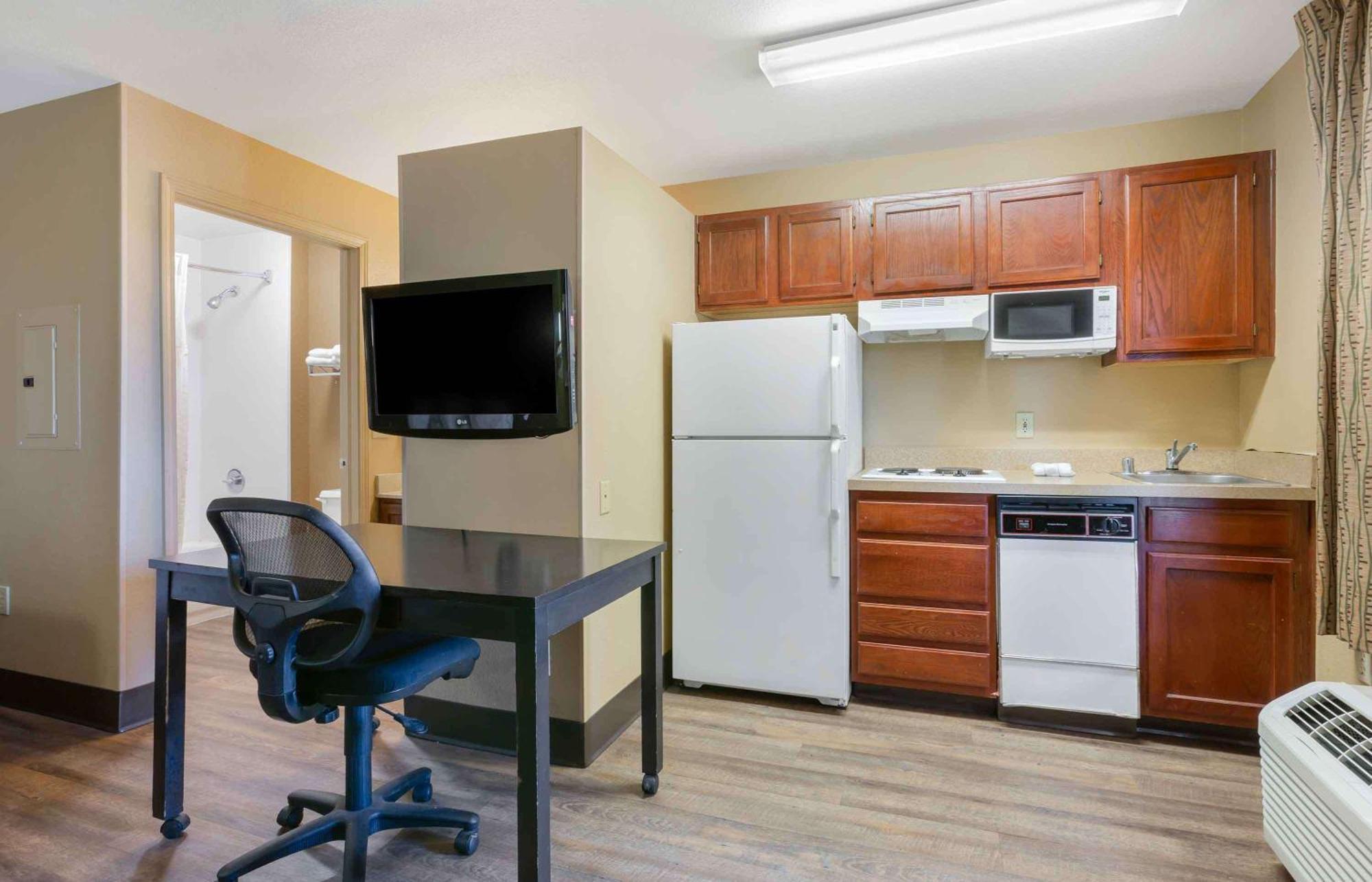 Extended Stay America Suites - Phoenix - Chandler - E Chandler Blvd Екстериор снимка