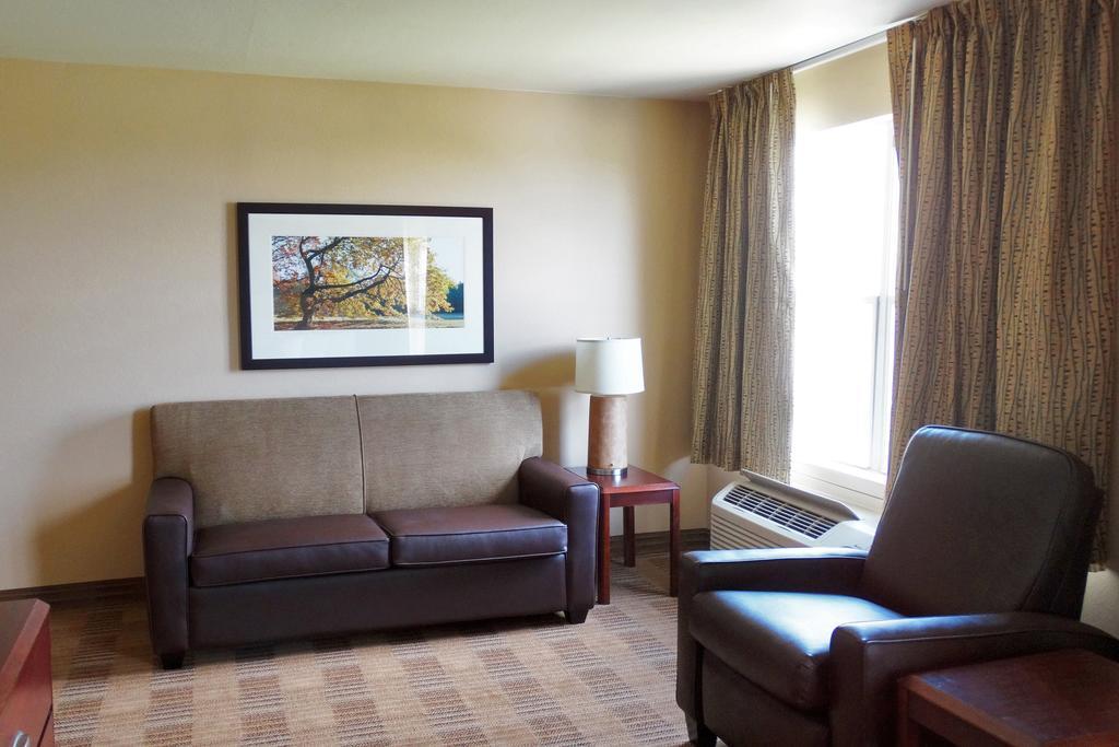 Extended Stay America Suites - Phoenix - Chandler - E Chandler Blvd Екстериор снимка